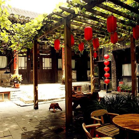 Hill Lily Courtyard Hotell Peking Exteriör bild